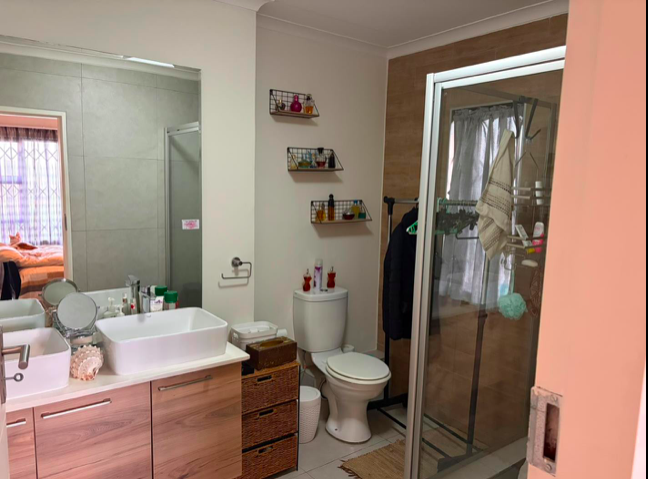 To Let 3 Bedroom Property for Rent in Modderfontein Gauteng