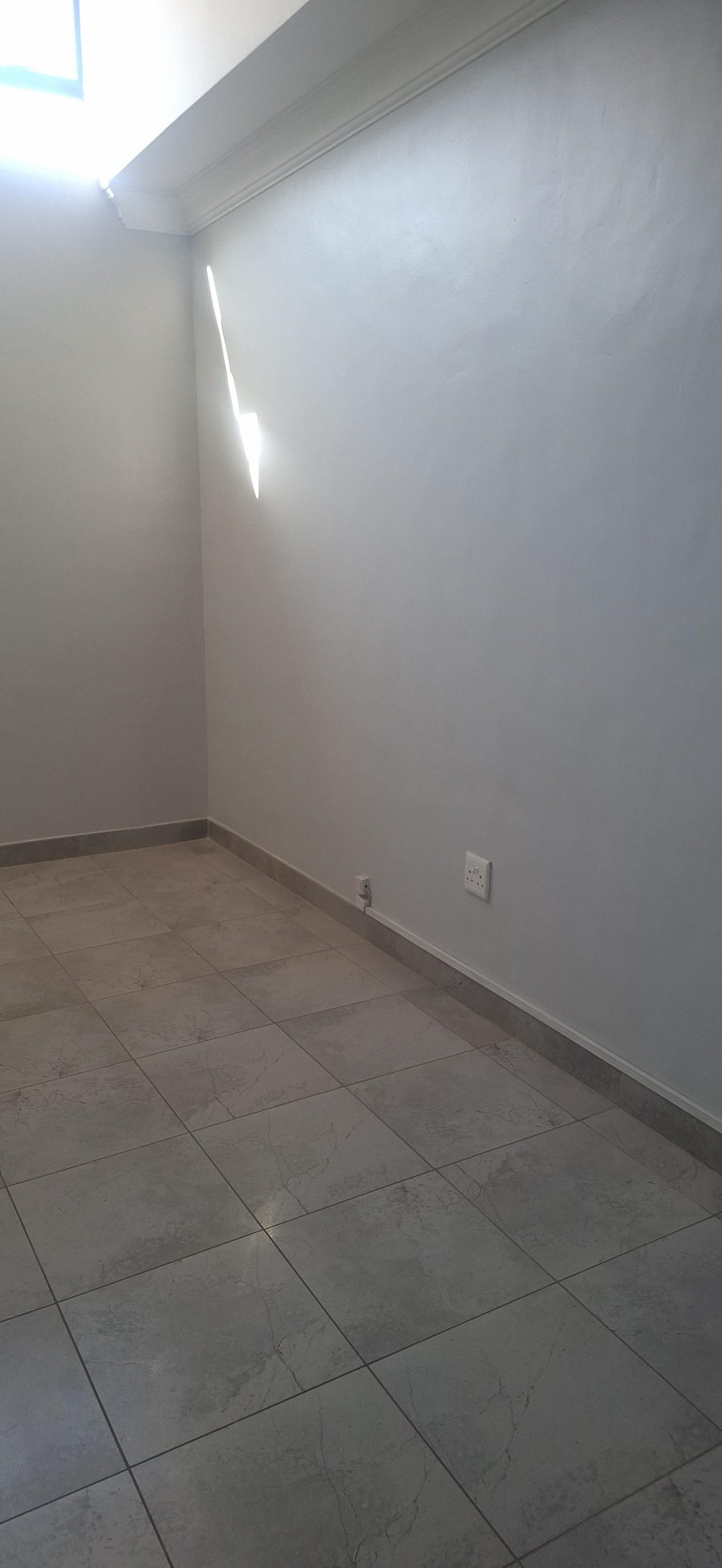To Let 4 Bedroom Property for Rent in Cyrildene Gauteng