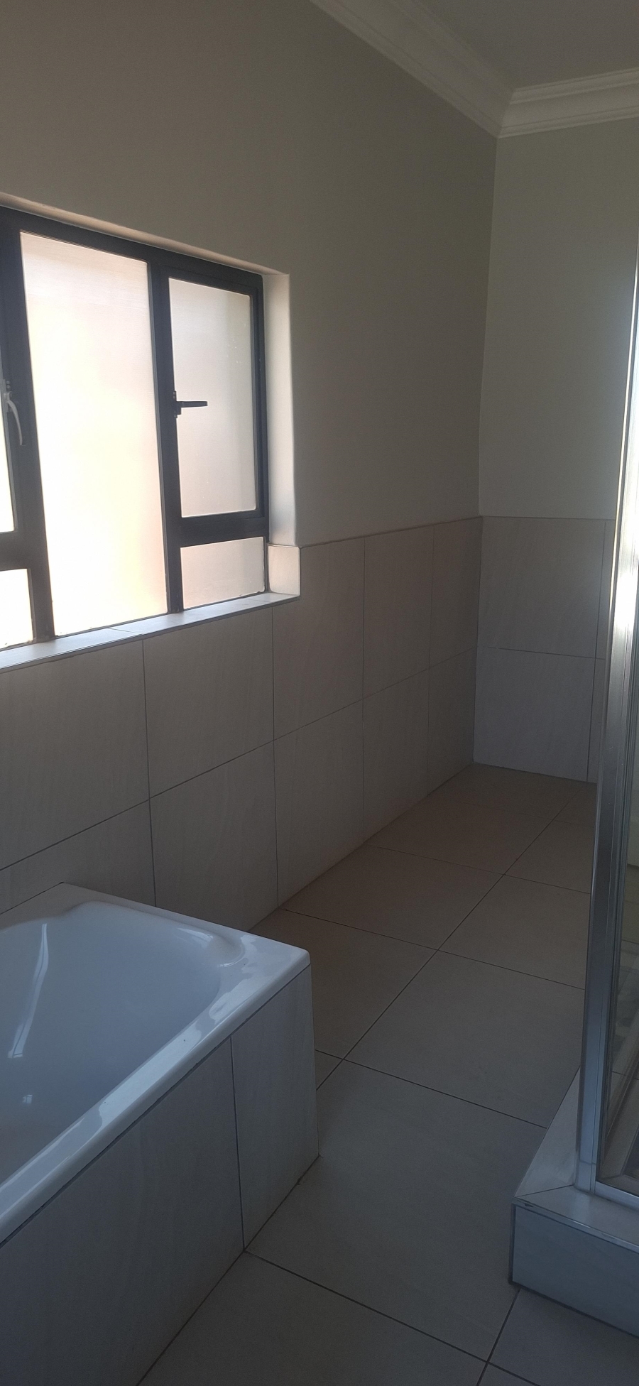 To Let 4 Bedroom Property for Rent in Cyrildene Gauteng