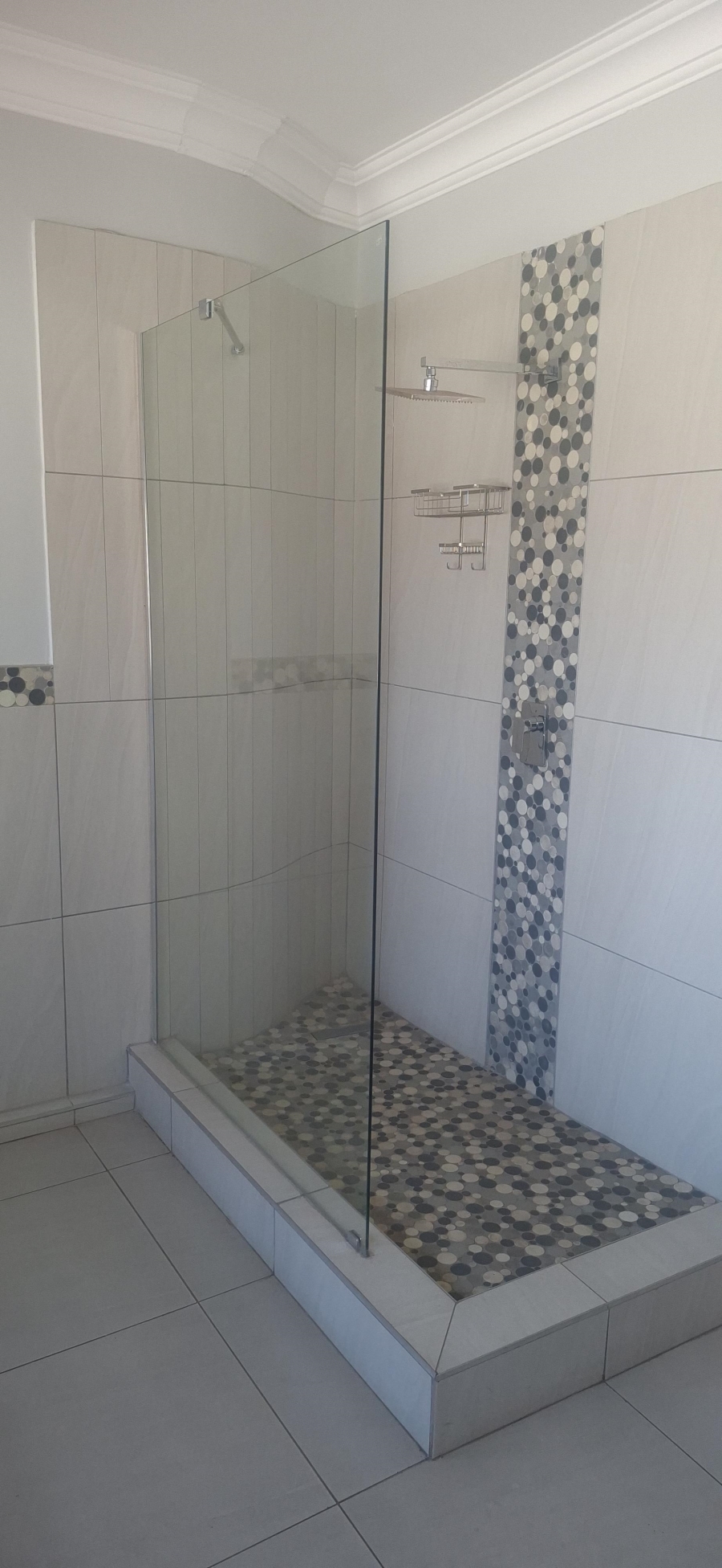 To Let 4 Bedroom Property for Rent in Cyrildene Gauteng