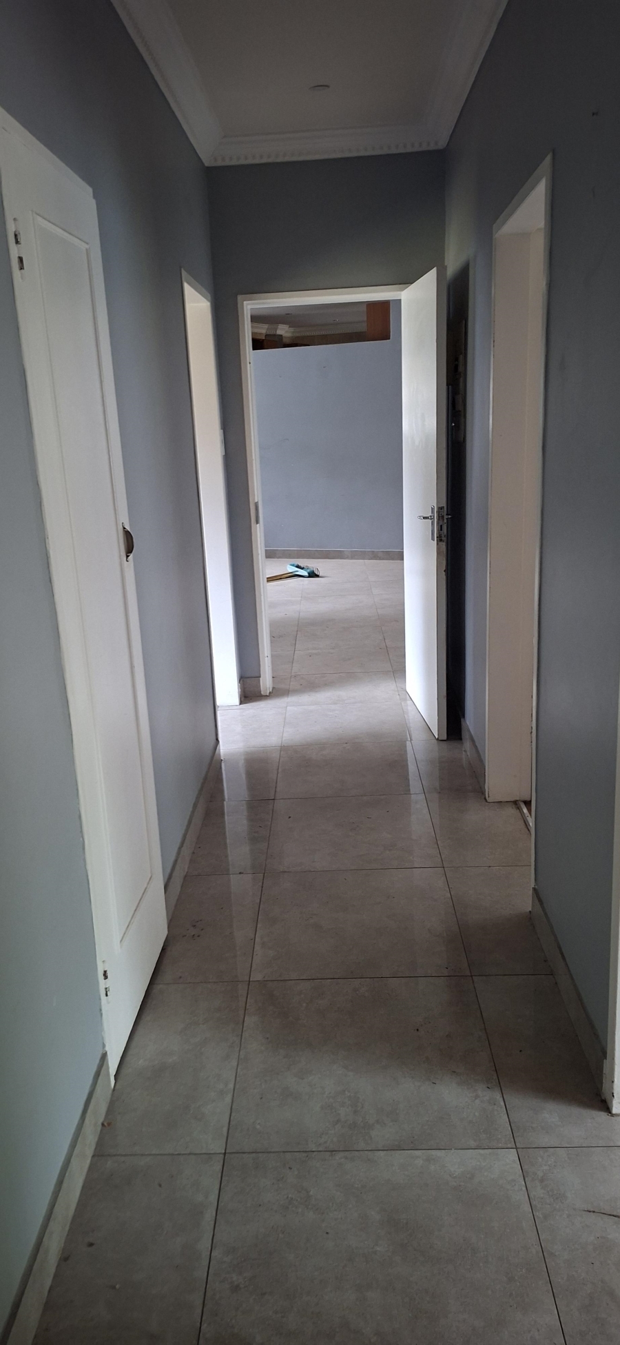 To Let 4 Bedroom Property for Rent in Windsor East Gauteng