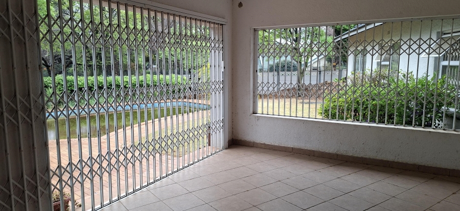 To Let 4 Bedroom Property for Rent in Windsor East Gauteng