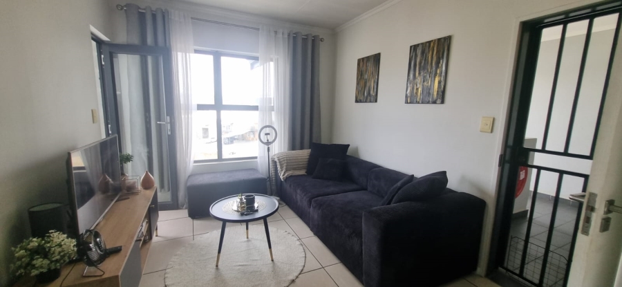 To Let 1 Bedroom Property for Rent in Olivedale Gauteng