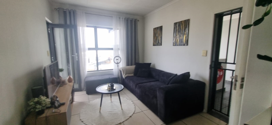 To Let 1 Bedroom Property for Rent in Olivedale Gauteng