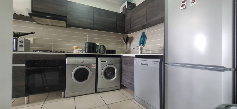 To Let 1 Bedroom Property for Rent in Olivedale Gauteng