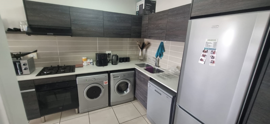 To Let 1 Bedroom Property for Rent in Olivedale Gauteng