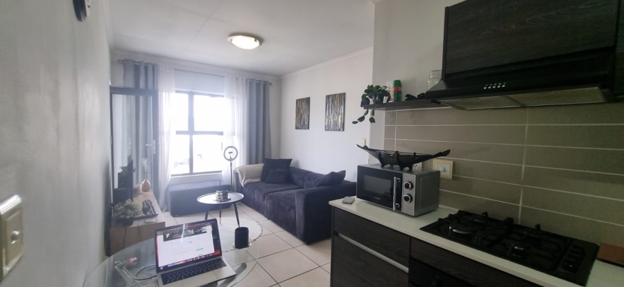 To Let 1 Bedroom Property for Rent in Olivedale Gauteng