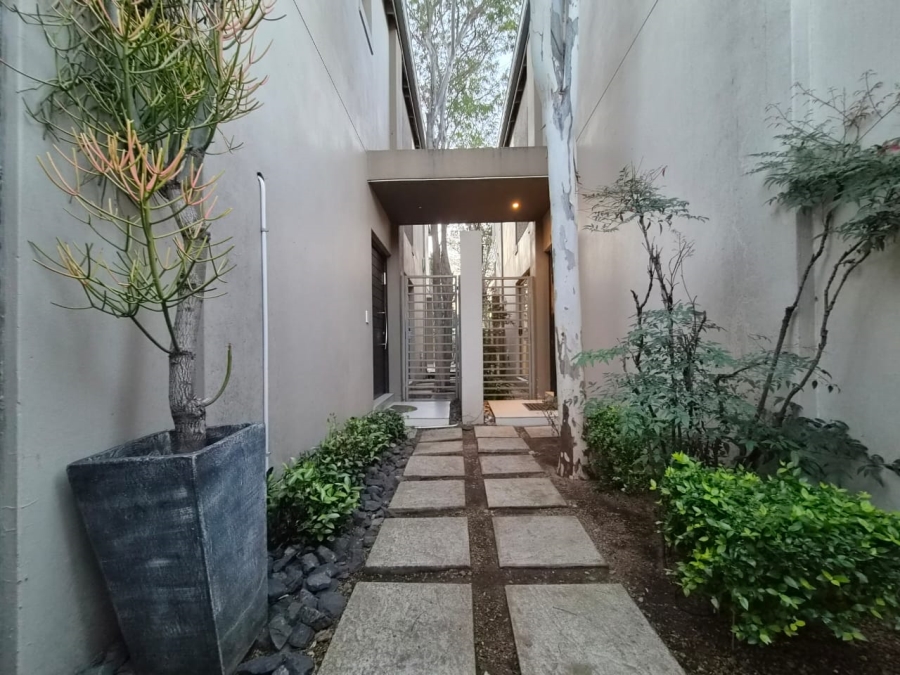 2 Bedroom Property for Sale in Parkmore Gauteng