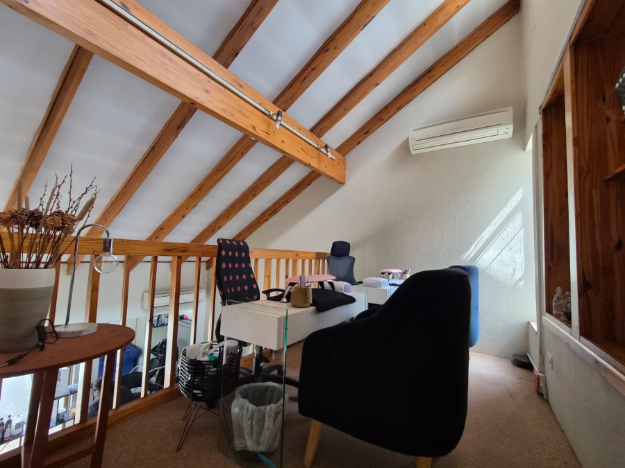 To Let 4 Bedroom Property for Rent in Parkmore Gauteng