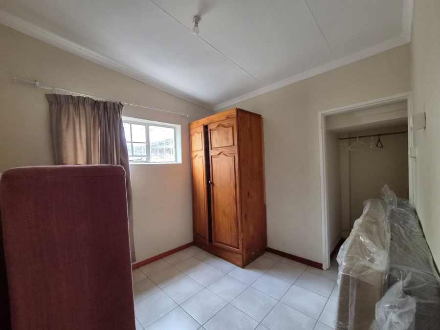 To Let 4 Bedroom Property for Rent in Parkmore Gauteng
