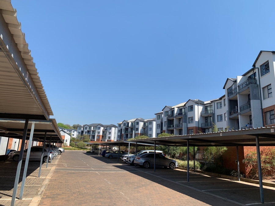 1 Bedroom Property for Sale in Lombardy Estate Gauteng