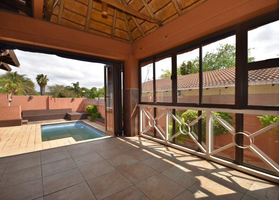 3 Bedroom Property for Sale in Bromhof Gauteng