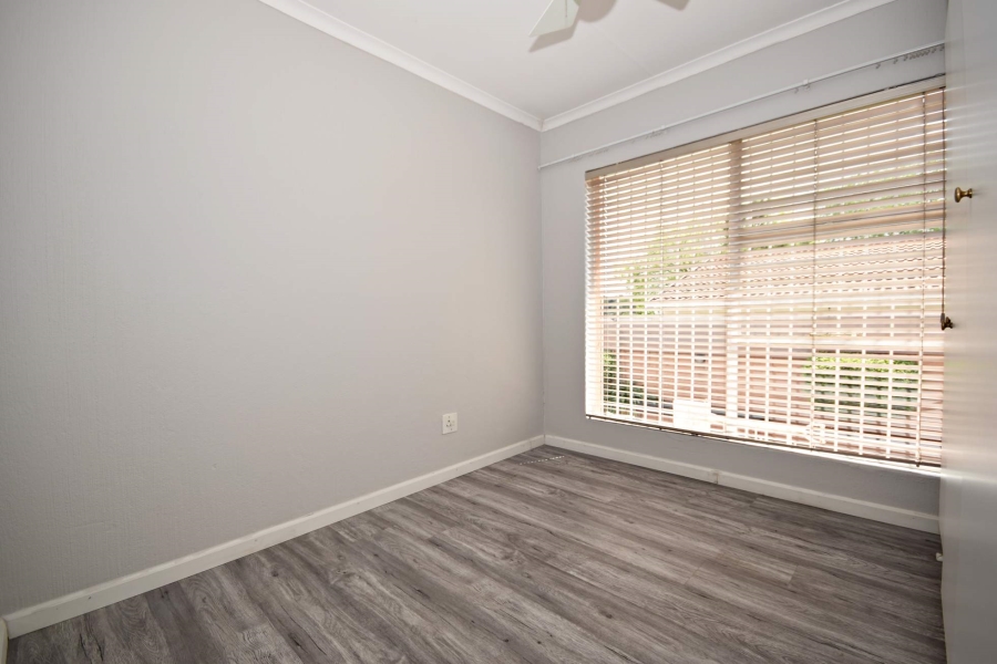 3 Bedroom Property for Sale in Bromhof Gauteng