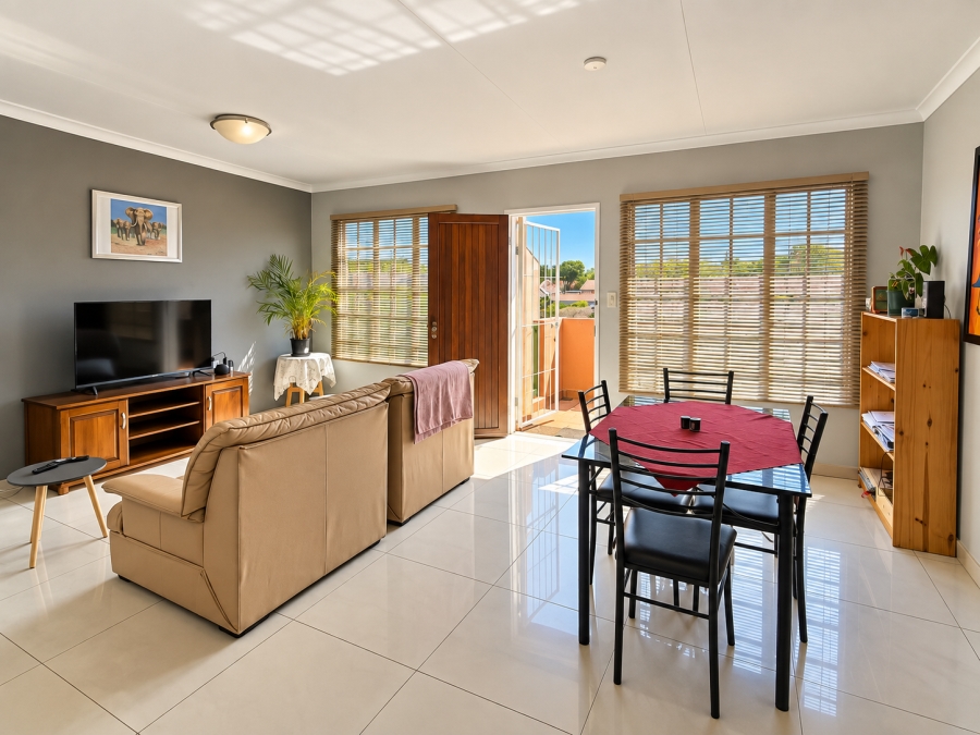 2 Bedroom Property for Sale in Farrarmere Gauteng