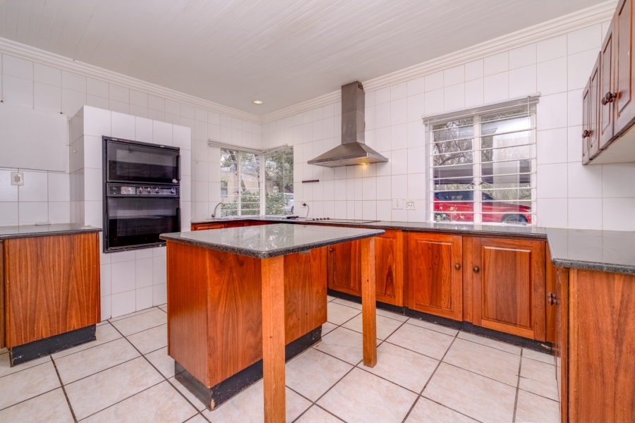 To Let 4 Bedroom Property for Rent in Sunninghill Gauteng