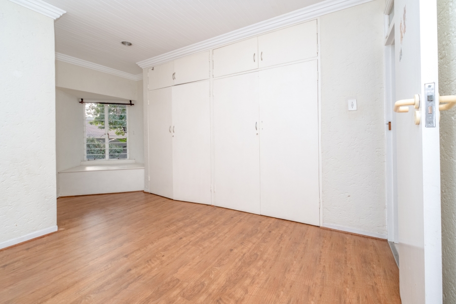 To Let 4 Bedroom Property for Rent in Sunninghill Gauteng
