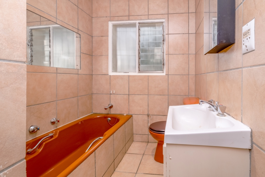 To Let 4 Bedroom Property for Rent in Sunninghill Gauteng