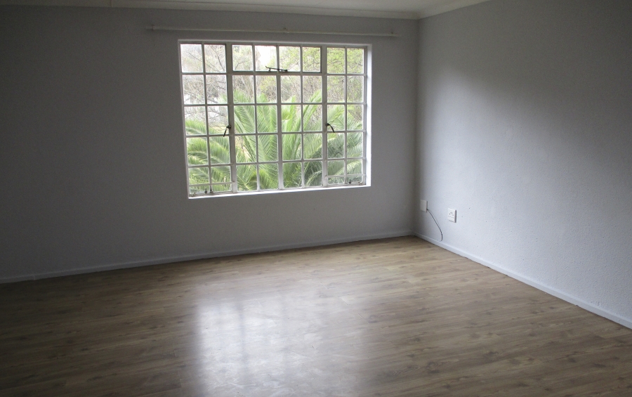 2 Bedroom Property for Sale in Helderkruin Gauteng