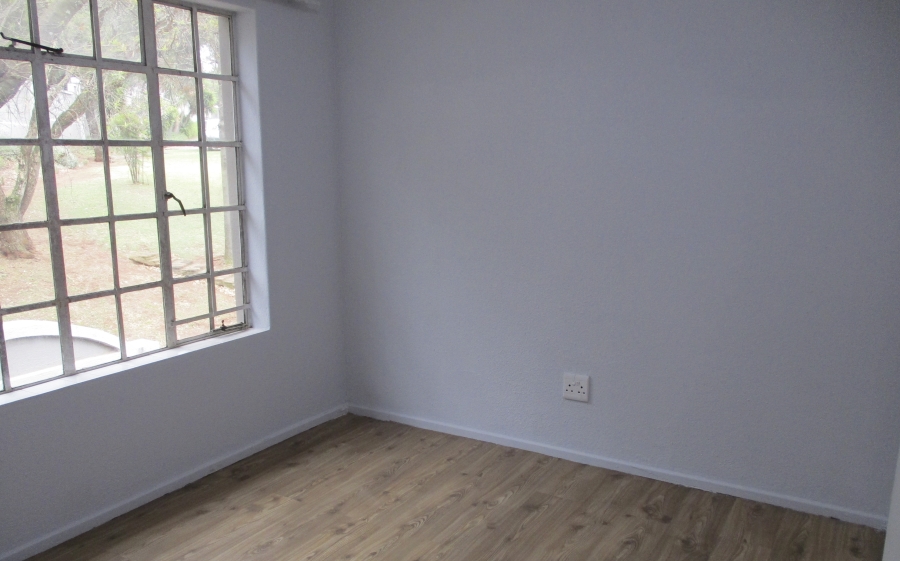 2 Bedroom Property for Sale in Helderkruin Gauteng