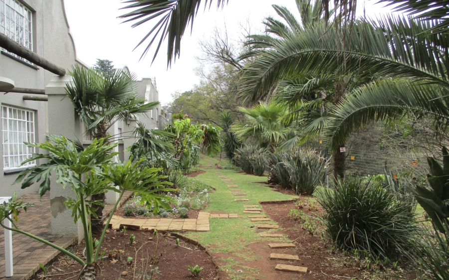 2 Bedroom Property for Sale in Helderkruin Gauteng