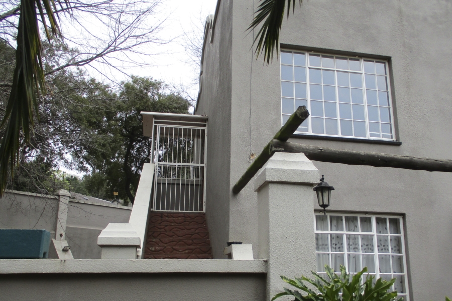 2 Bedroom Property for Sale in Helderkruin Gauteng