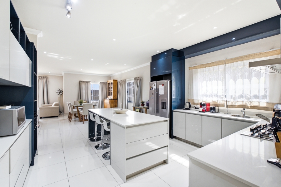 4 Bedroom Property for Sale in Craigavon Gauteng