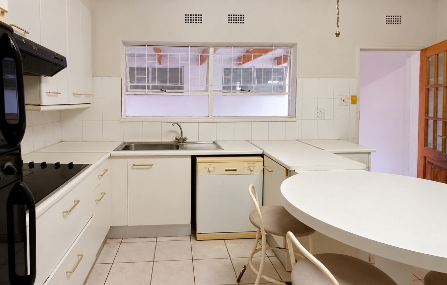 4 Bedroom Property for Sale in Nooitgedacht AH Gauteng