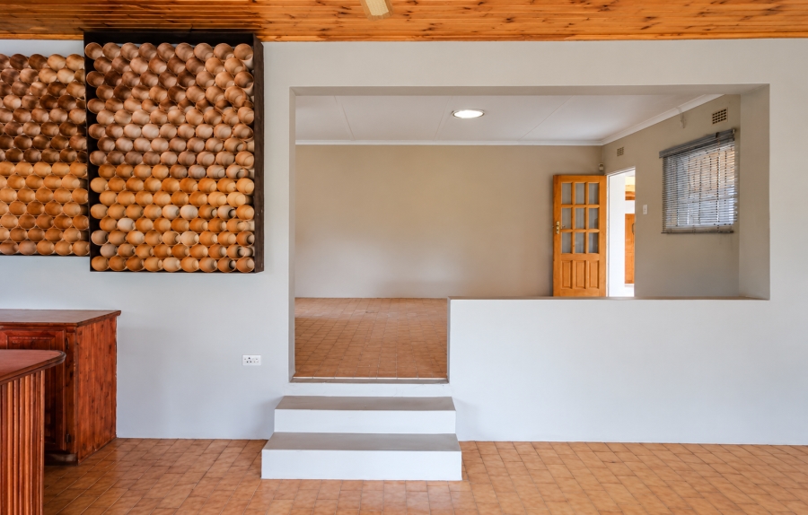 4 Bedroom Property for Sale in Nooitgedacht AH Gauteng