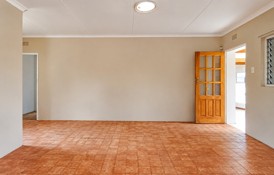 4 Bedroom Property for Sale in Nooitgedacht AH Gauteng