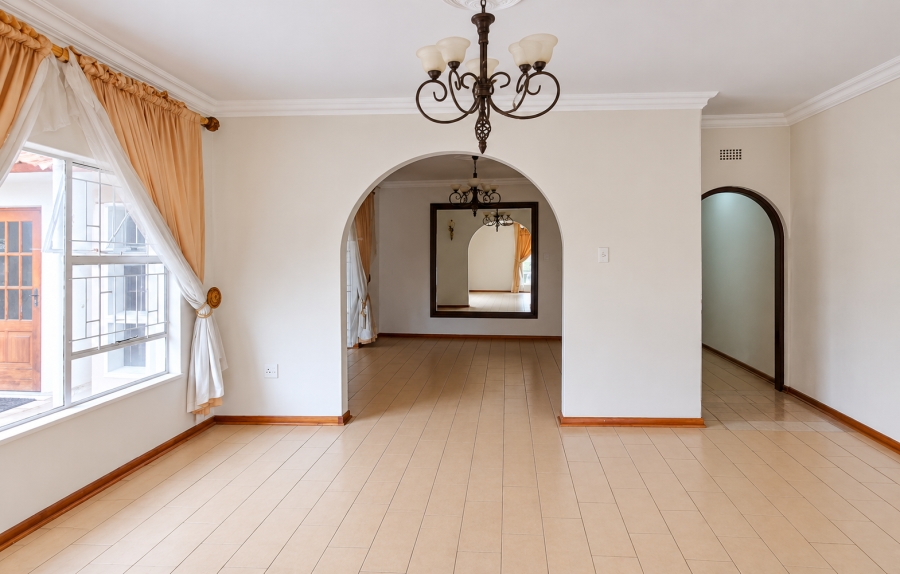 4 Bedroom Property for Sale in Nooitgedacht AH Gauteng