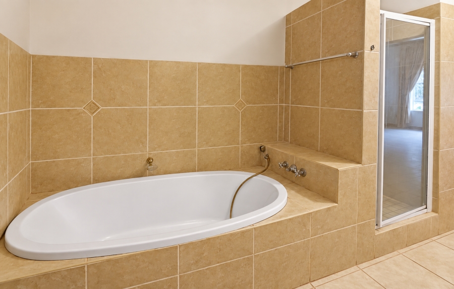 4 Bedroom Property for Sale in Nooitgedacht AH Gauteng