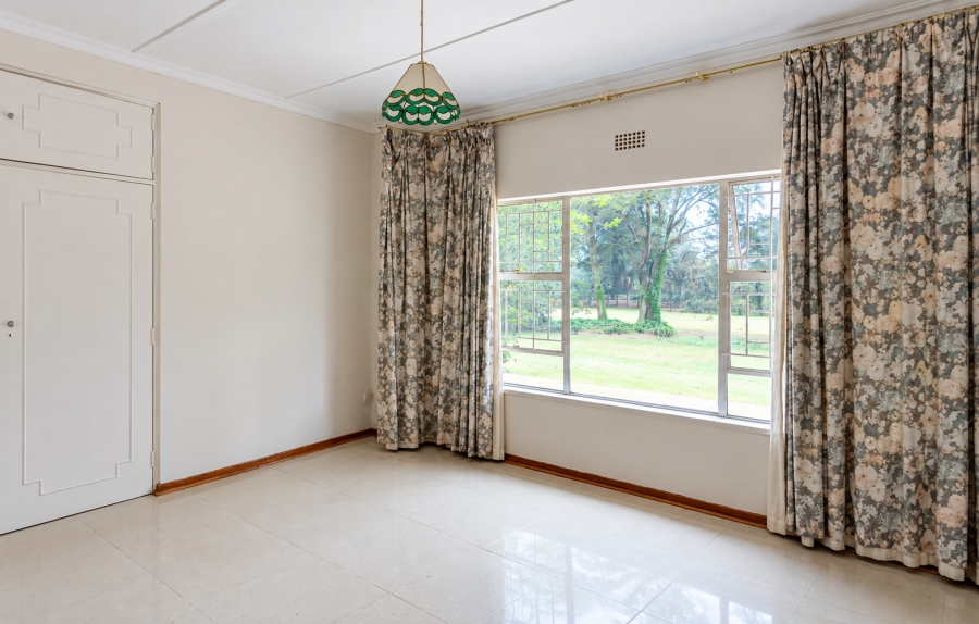 4 Bedroom Property for Sale in Nooitgedacht AH Gauteng