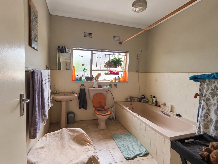 4 Bedroom Property for Sale in Nooitgedacht AH Gauteng