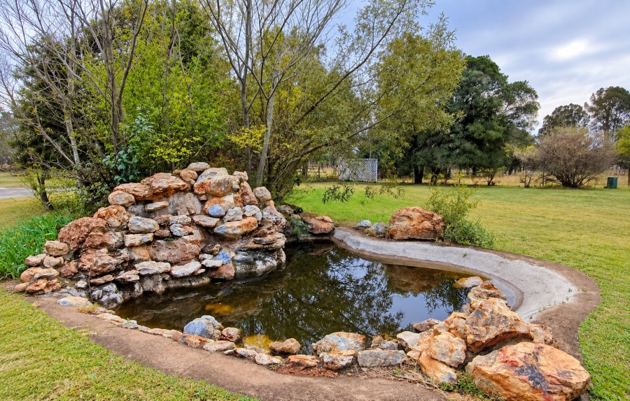 4 Bedroom Property for Sale in Nooitgedacht AH Gauteng