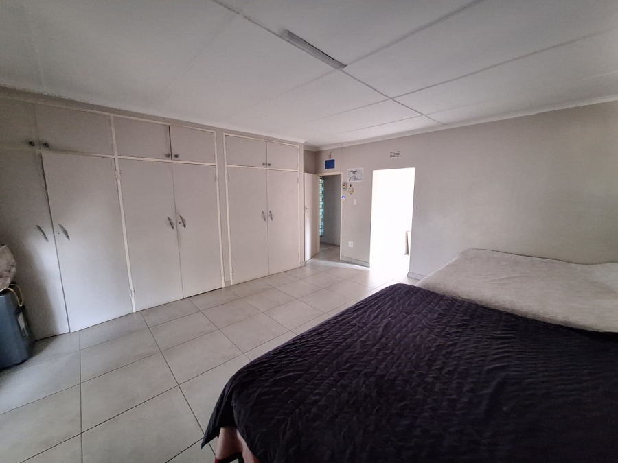 3 Bedroom Property for Sale in Vanderbijlpark SE 7 Gauteng