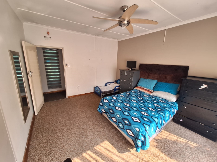 3 Bedroom Property for Sale in Vanderbijlpark SE 7 Gauteng