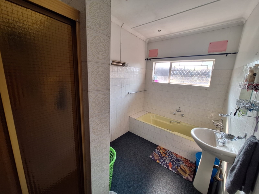 3 Bedroom Property for Sale in Vanderbijlpark SE 7 Gauteng
