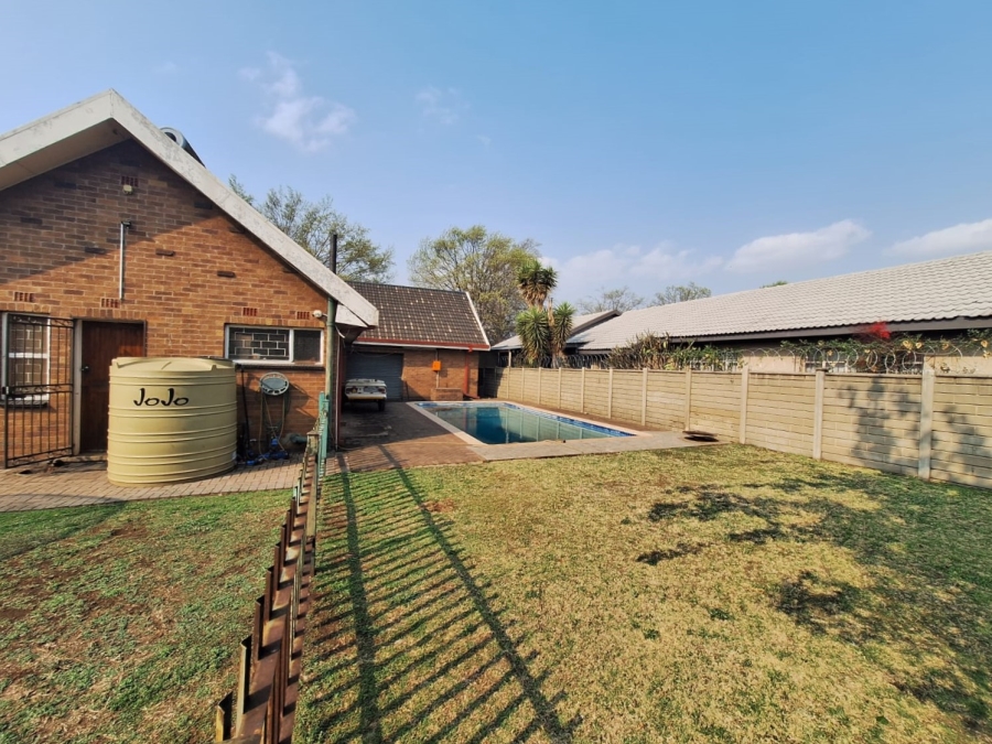 3 Bedroom Property for Sale in Vanderbijlpark SE 7 Gauteng