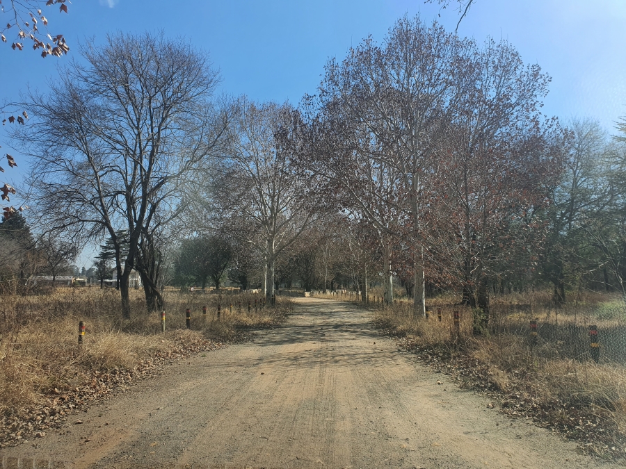 To Let Commercial Property for Rent in Clayville East Gauteng