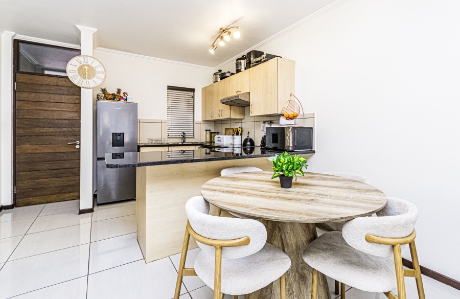 2 Bedroom Property for Sale in Jackal Creek Golf Estate Gauteng