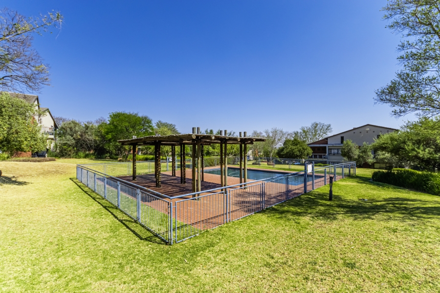 2 Bedroom Property for Sale in Jackal Creek Golf Estate Gauteng