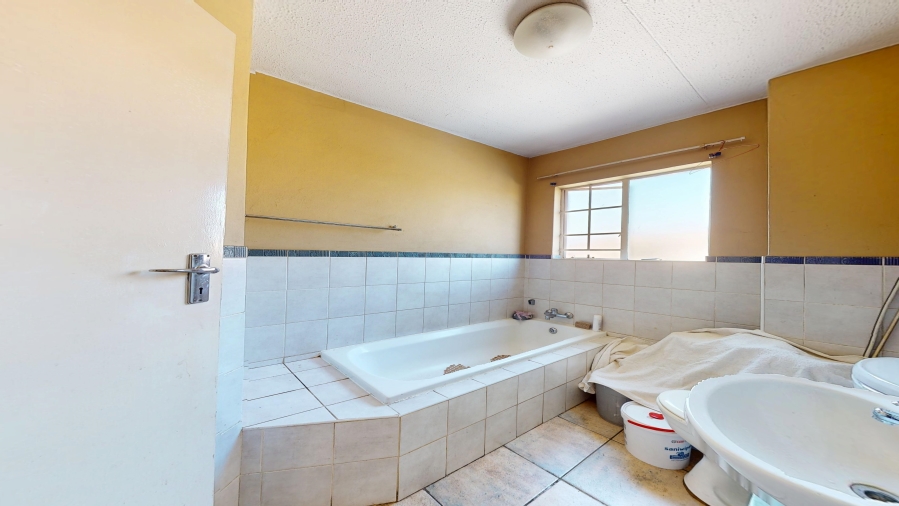 2 Bedroom Property for Sale in Castleview Gauteng