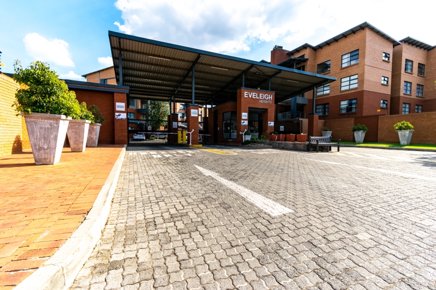 3 Bedroom Property for Sale in Eveleigh Gauteng