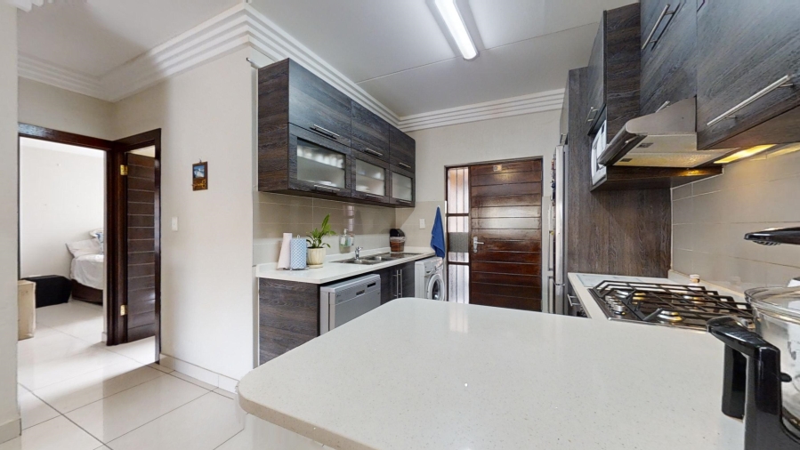3 Bedroom Property for Sale in Eveleigh Gauteng
