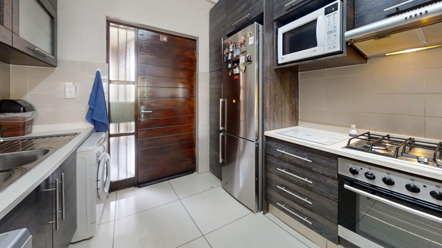 3 Bedroom Property for Sale in Eveleigh Gauteng