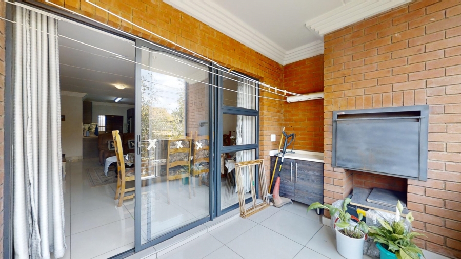 3 Bedroom Property for Sale in Eveleigh Gauteng