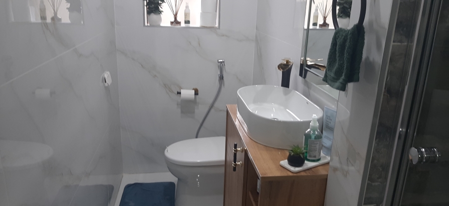 To Let 3 Bedroom Property for Rent in Morningside Gauteng