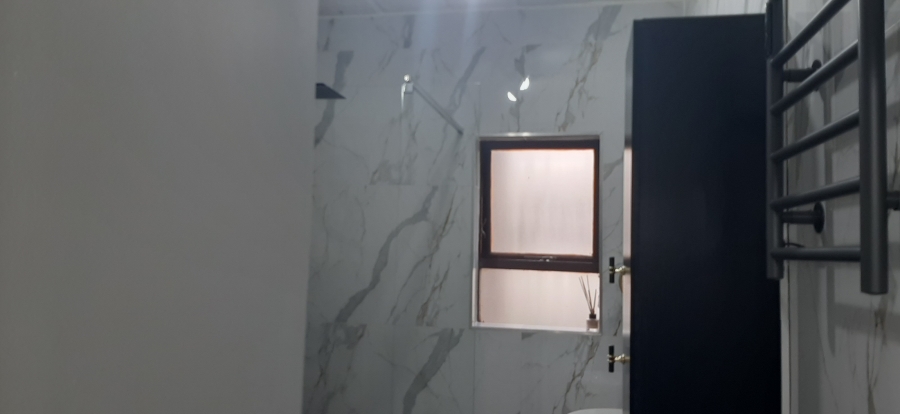 To Let 3 Bedroom Property for Rent in Morningside Gauteng