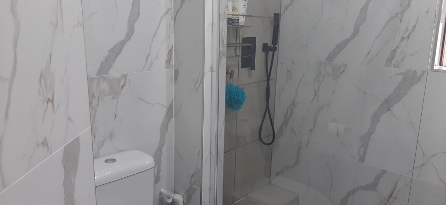 To Let 3 Bedroom Property for Rent in Morningside Gauteng