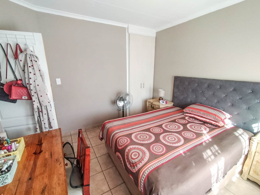 2 Bedroom Property for Sale in Terenure Gauteng